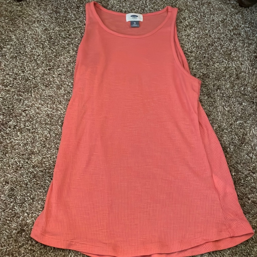 Coral colored tank top Size: XS Brand: Old Navy